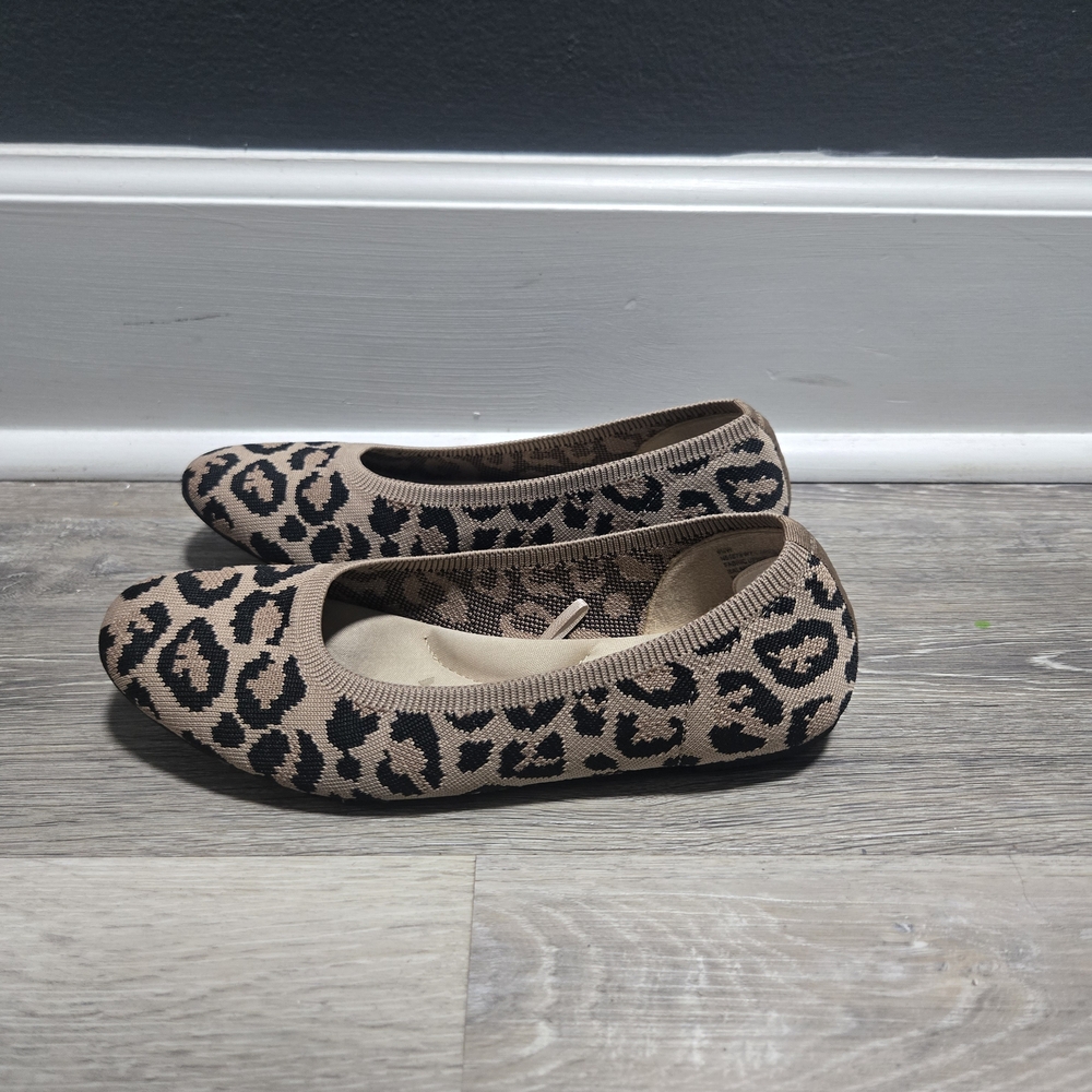 Seychelles Animal Print Knit Memory Foam Flats 6.5W